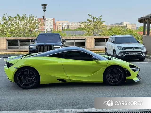 McLaren 720S id 3095971 из Кореи 15