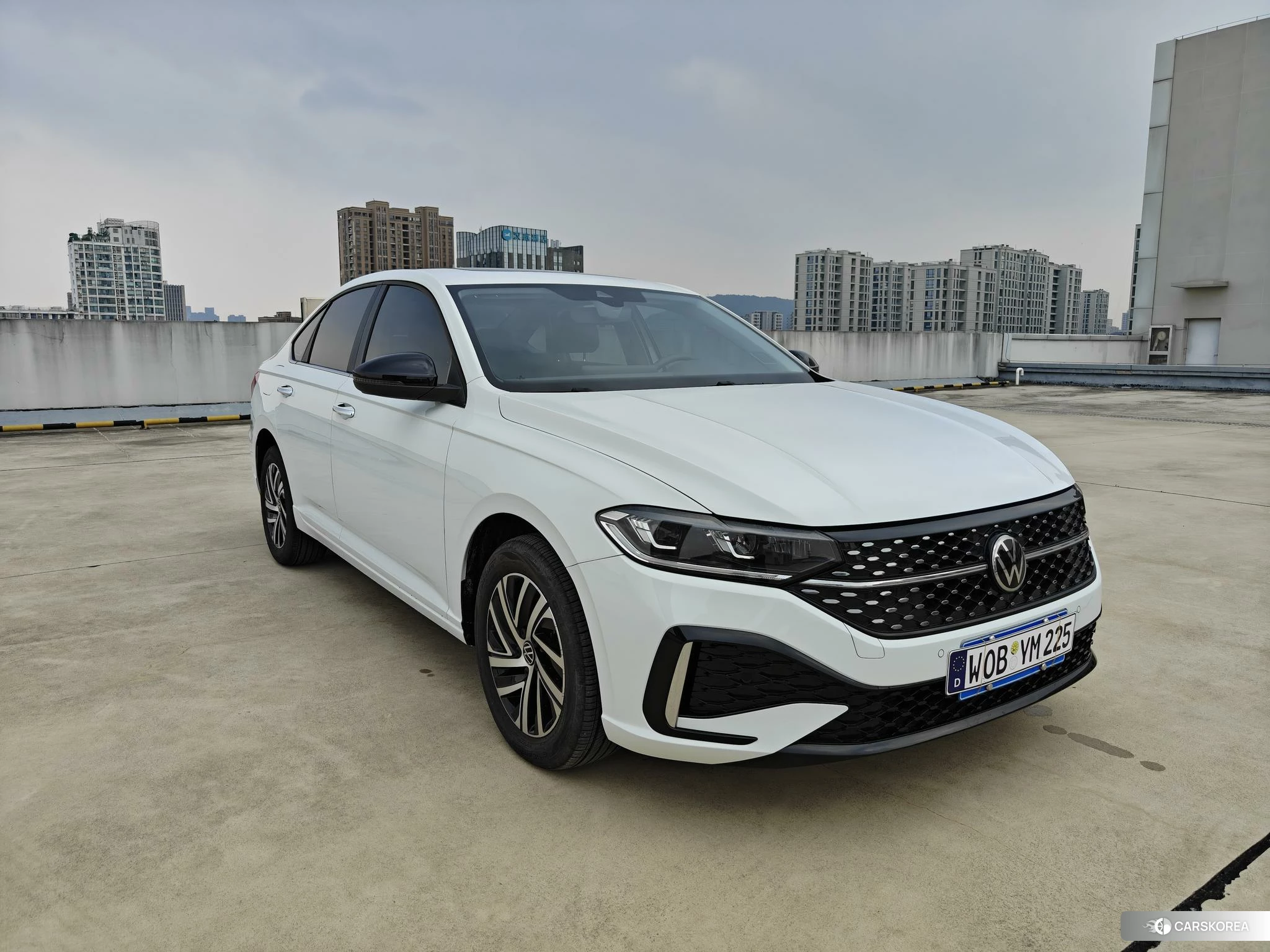 Volkswagen Lavida id 4453952 из Китая 16