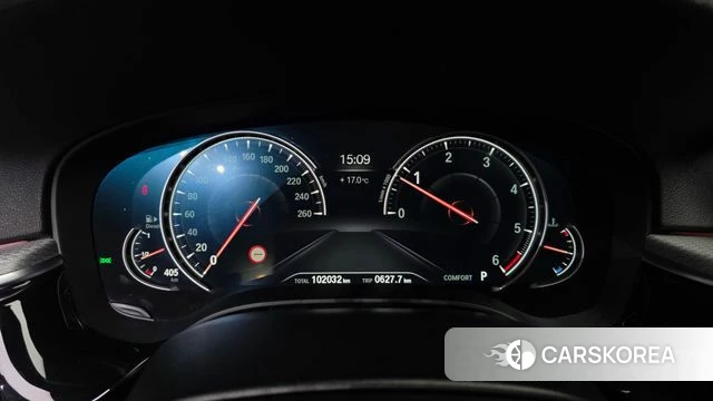 BMW 5 Series (G30) id 3912047 из Кореи 18