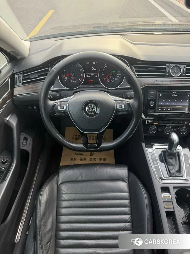 Volkswagen Magotan id 3896031 из Китая 10