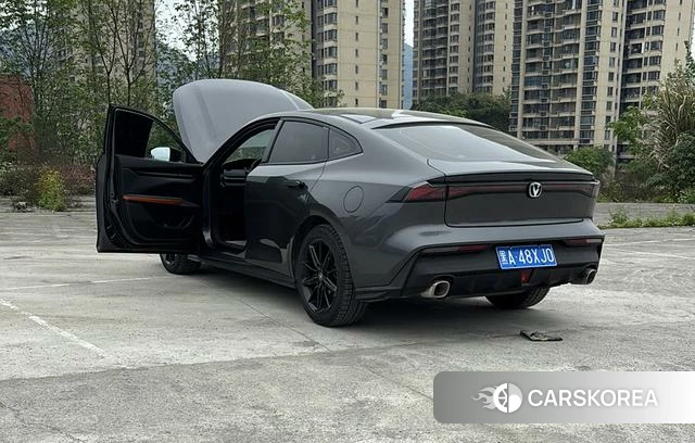 Chang'an UNI-V id 4399855 из Китая 15