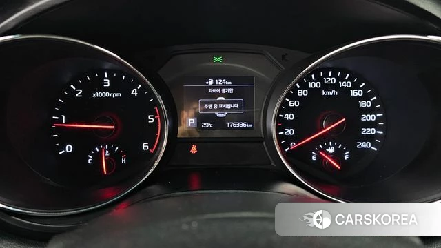 Kia The New Carnival id 4642929 из Кореи 18