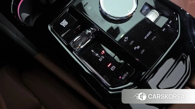 BMW 5 Series (G60) id 4847408 из Кореи 35