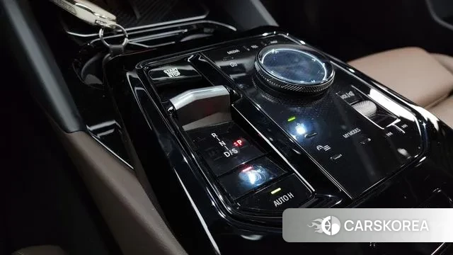 BMW 5 Series (G60) id 3576128 из Кореи 18