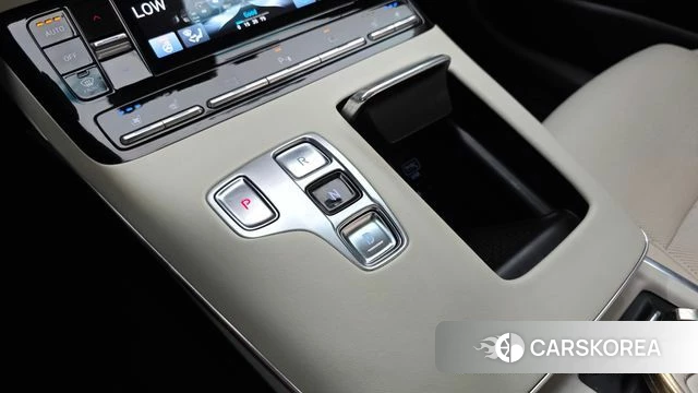 Hyundai The New Grandeur IG id 4750436 из Кореи 31