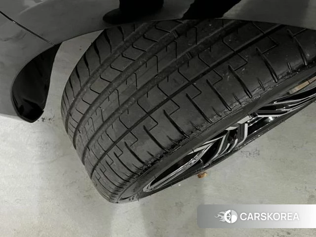 BMW 7 Series (G70) id 3933603 из Кореи 15