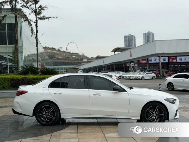 Mercedes-Benz Class C id 4275445 из Китая 13