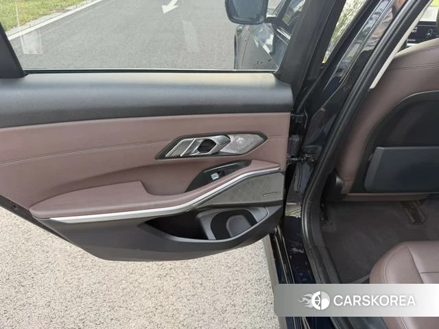 BMW 3 series id 4365991 из Китая 13