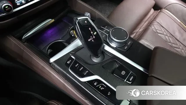 BMW 5 Series (G30) id 3680701 из Кореи 18