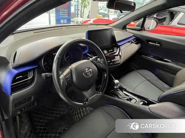 Toyota C-HR id 4253724 из Китая 9