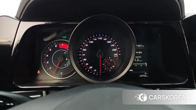 Hyundai Avante (CN7) id 3740129 из Кореи 18