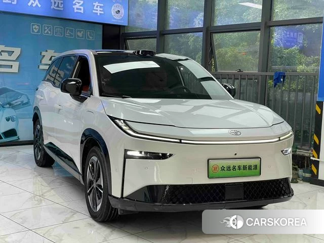 Toyota Platinum Wisdom 3X id 4262107 из Китая 13