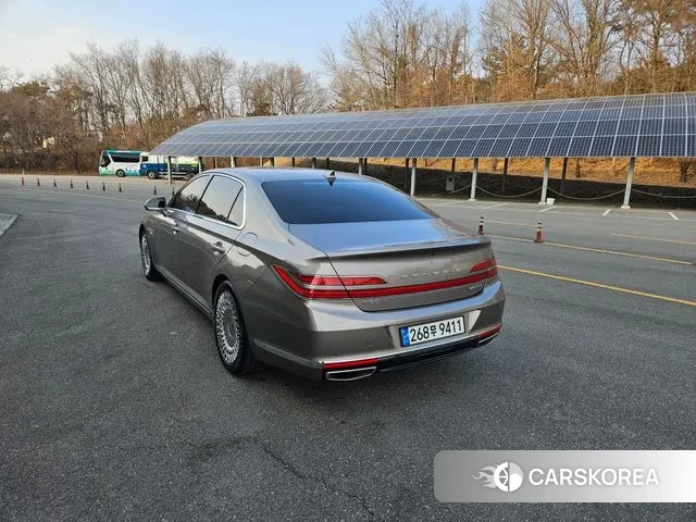 Genesis G90 id 3656515 из Кореи 18