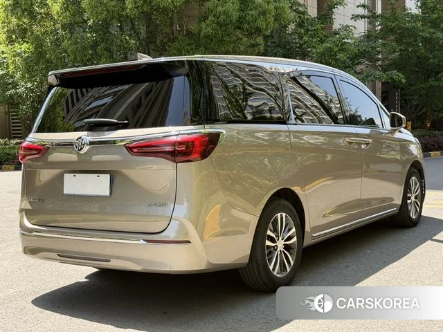 Buick GL8 id 4220065 из Китая 17