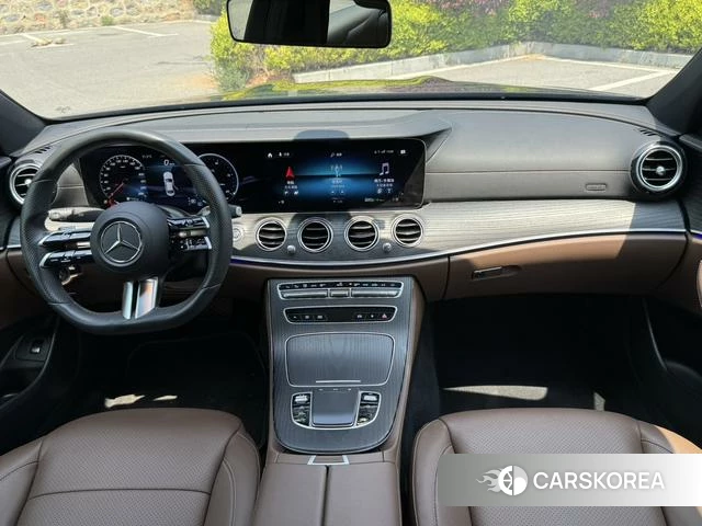 Mercedes-Benz E-class id 4299383 из Китая 8