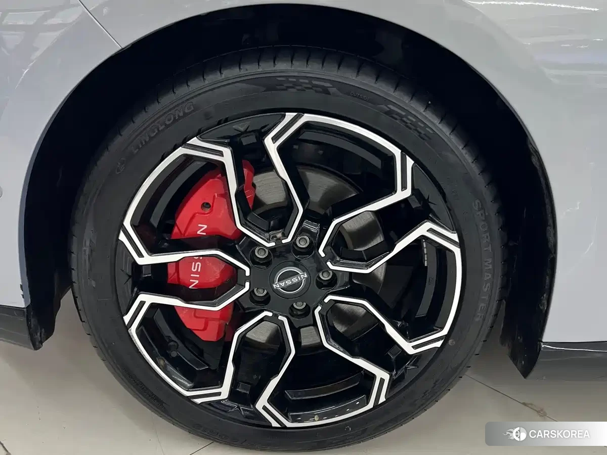 Nissan N7 id 4669269 из Китая 10