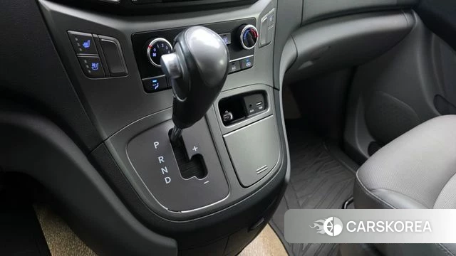 Hyundai The New Grand Starex id 3872917 из Кореи 18