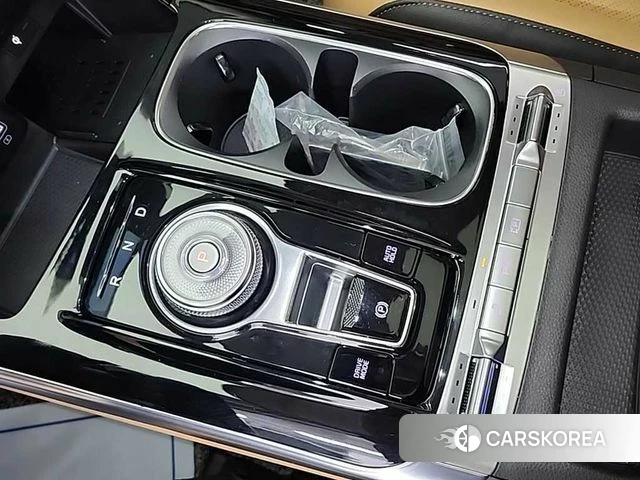 Kia Carnival 4th generation id 4224012 из Кореи 16