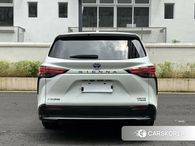 Toyota Saina id 4359099 из Китая 19