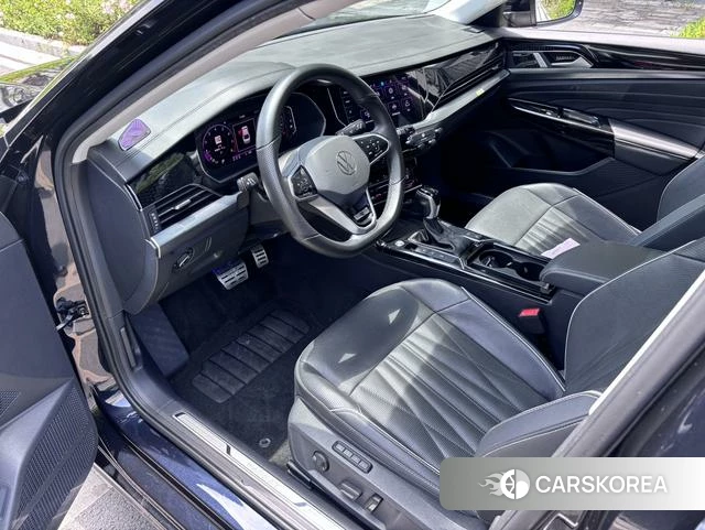 Volkswagen Passat id 4359250 из Китая 14
