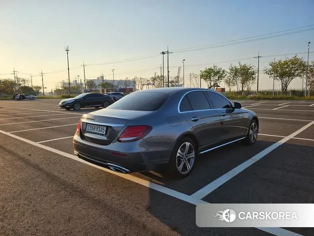 Mercedes-Benz E-Class W213 id 3504971 из Кореи 8