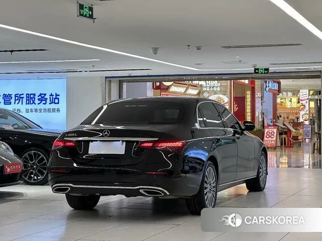 Mercedes-Benz E-class id 4264949 из Китая 14