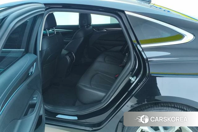 Buick Lacrosse id 4213741 из Китая 15