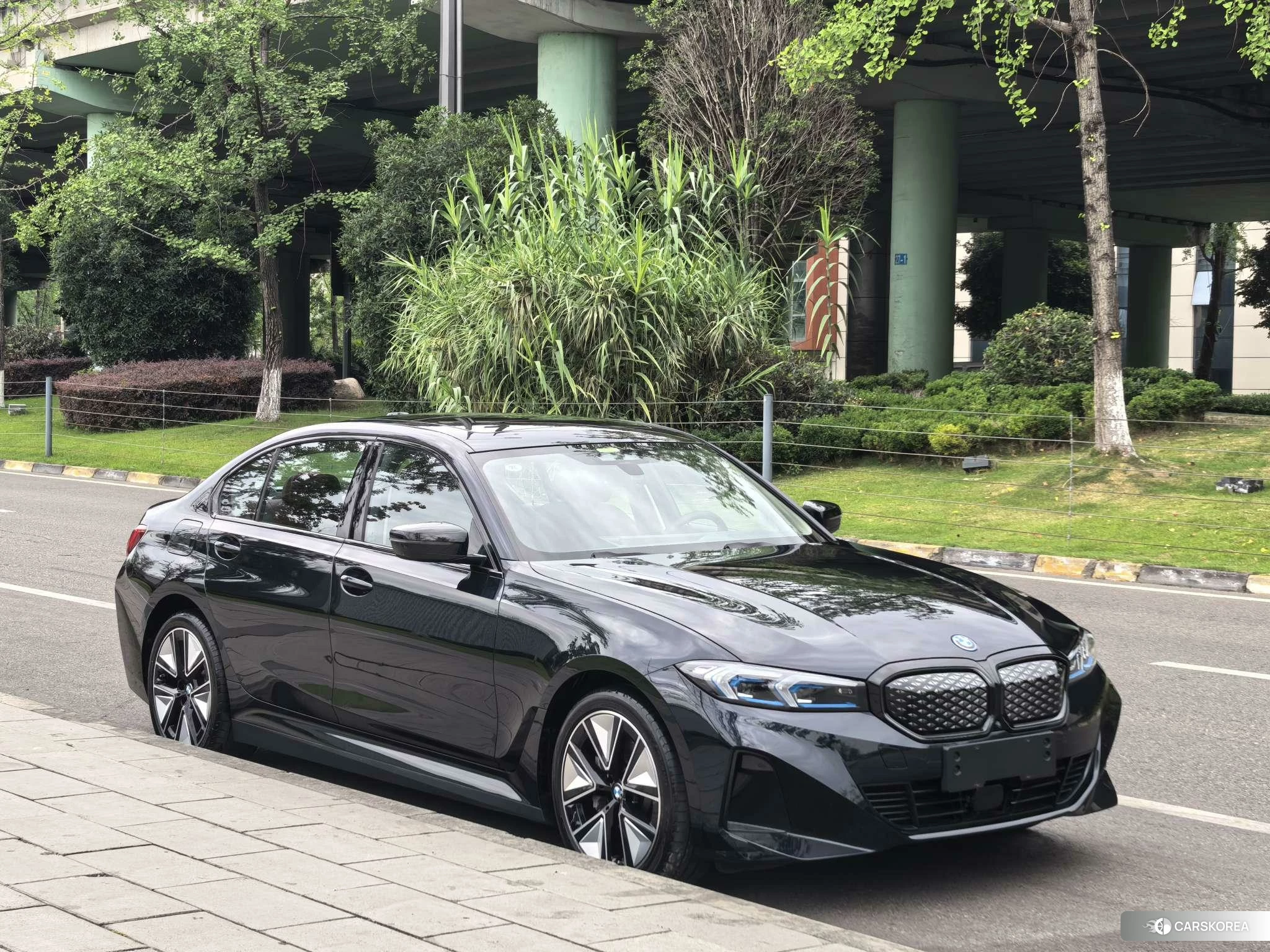 BMW i3 id 4440845 из Китая 8