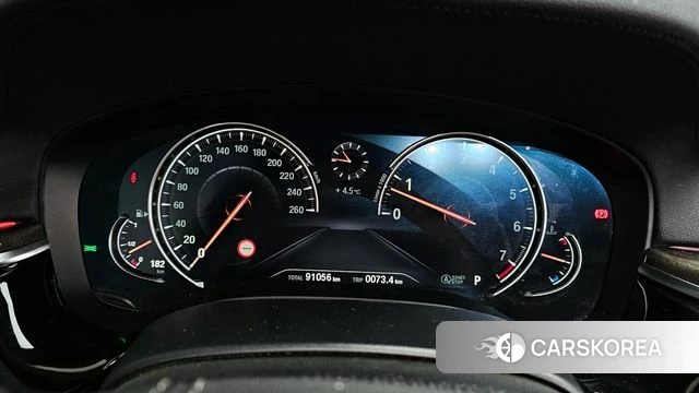 BMW 5 Series (G30) id 3814237 из Кореи 18