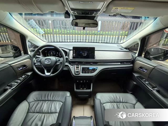 Honda Odyssey id 4211762 из Китая 8