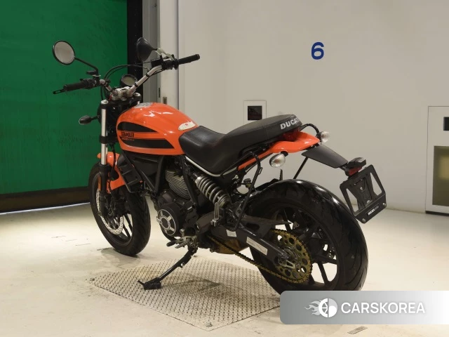 Ducati SCRAMBLER SIXTY2 id 4365526 из Японии 8