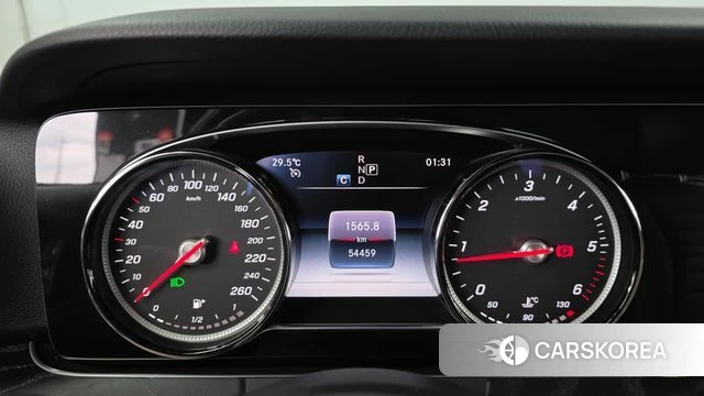 Mercedes-Benz E-Class W213 id 4551789 из Кореи 18