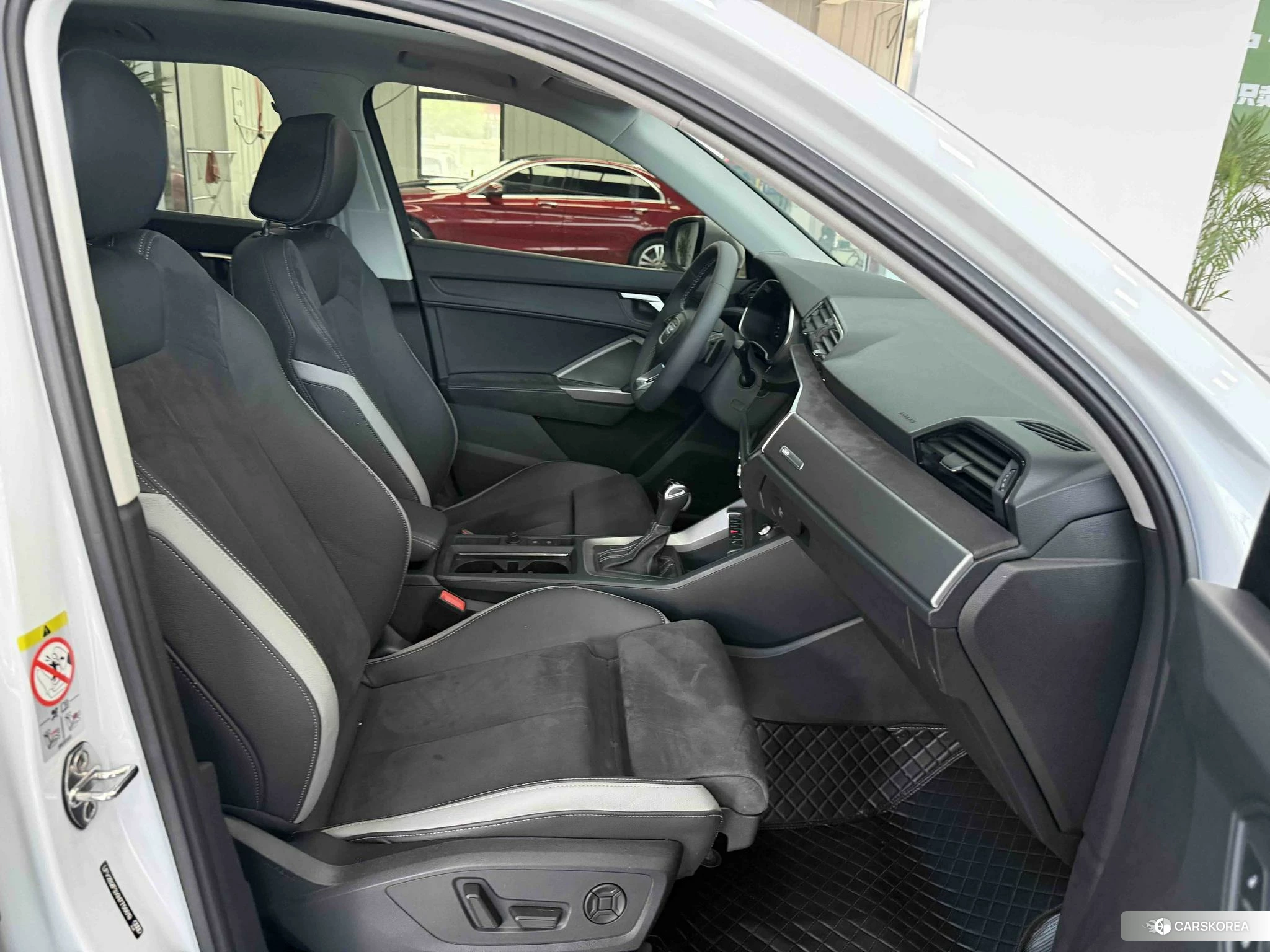 Audi Q3 id 4493184 из Китая 21