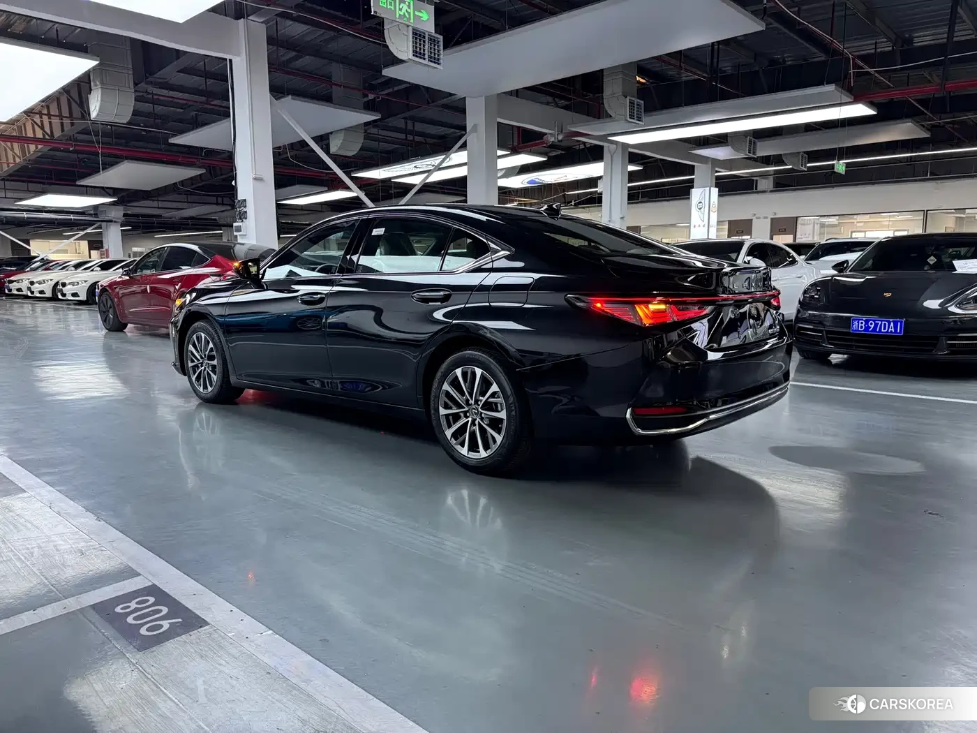 Lexus ES id 4538636 из Китая 13