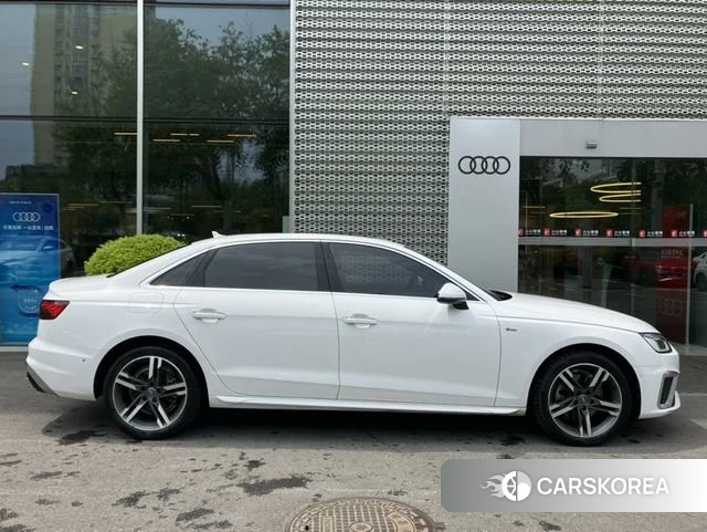 Audi A4L id 4271840 из Китая 10