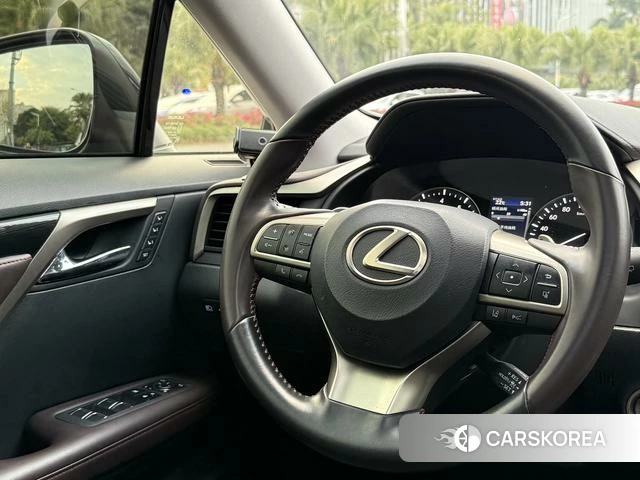 Lexus RX id 4277361 из Китая 12