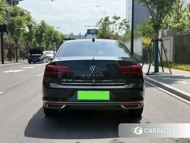 Volkswagen Magotan PHEV id 4299803 из Китая 11