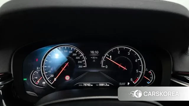 BMW 5 Series (G30) id 3469907 из Кореи 18