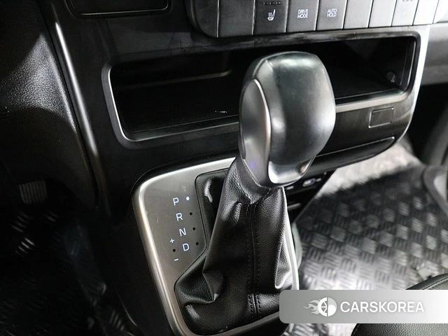 Hyundai Staria id 4495178 из Кореи 18