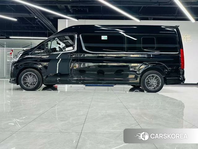 Toyota Hiace id 4258380 из Китая 8