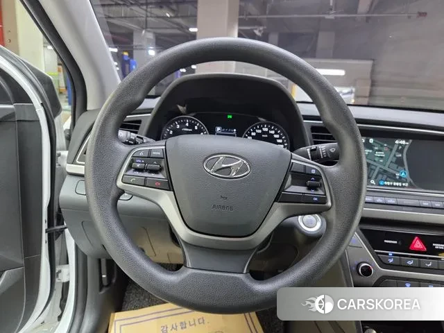 Hyundai Avante AD id 3090966 из Кореи 18