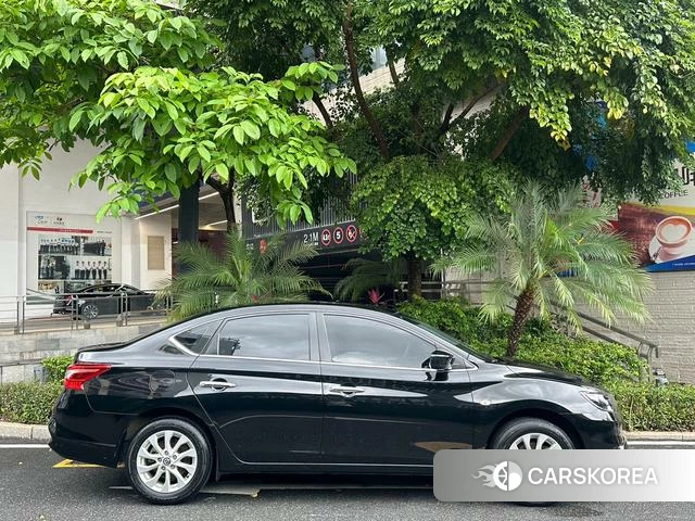 Nissan Xuan Yi id 4235732 из Китая 25