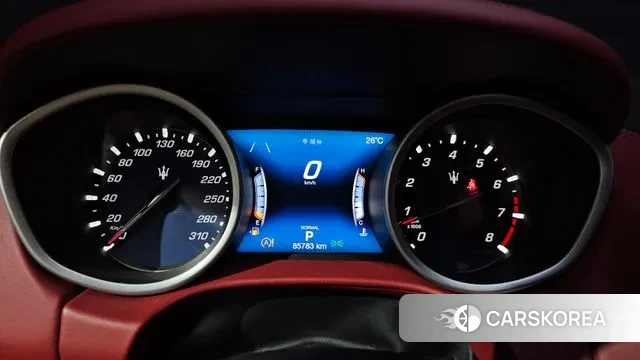 Maserati Ghibli id 3128952 из Кореи 18