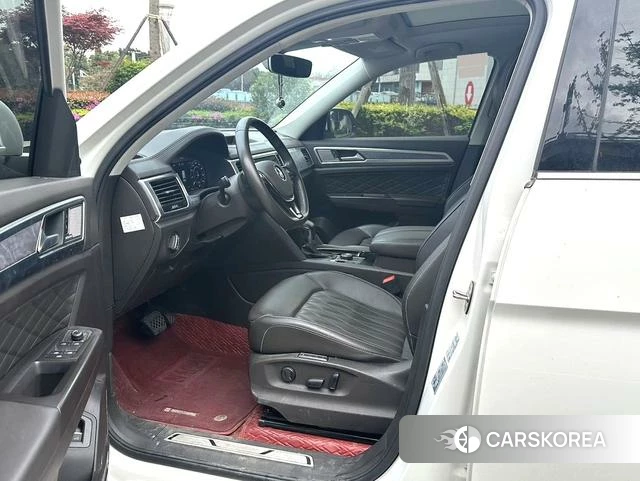 Volkswagen Tourang id 4213849 из Китая 22