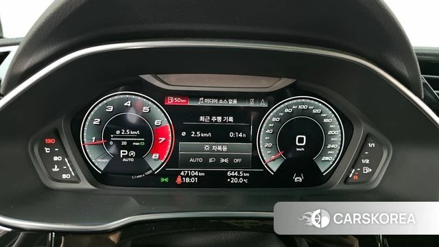 Audi Q3 (F3) id 3883503 из Кореи 18