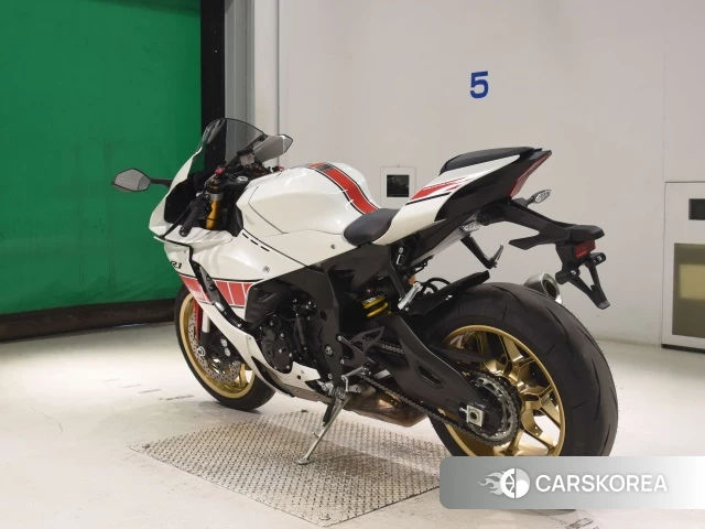Проданный Yamaha YZF-R1 id 4358715 из Японии, фото 8