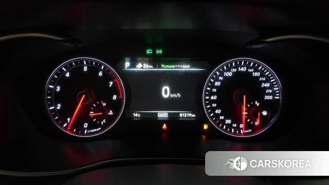 Genesis G70 id 3899992 из Кореи 18