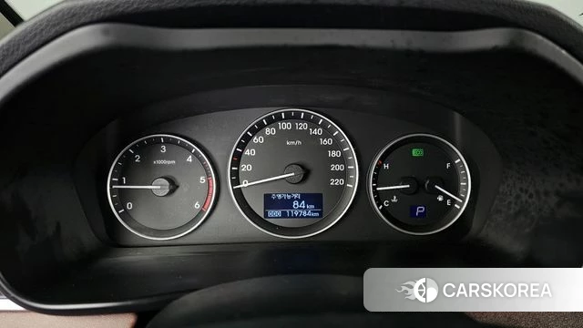 Hyundai The New Grand Starex id 4232836 из Кореи 18