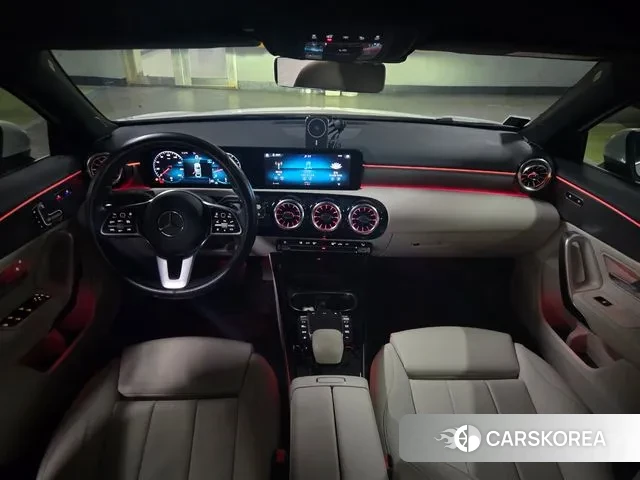 Mercedes-Benz A-Class W177 id 3746973 из Кореи 18