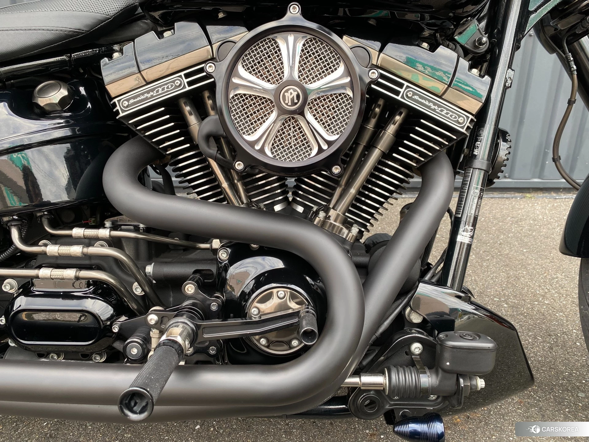 Harley-Davidson Softail Breakout FXSBSE CVO id 4191744 из Японии 20